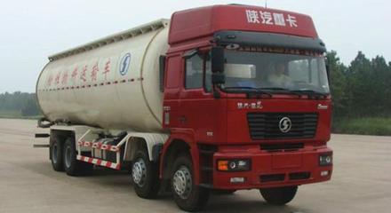 專業(yè)散裝水泥車供應(yīng)——陜汽德龍前四后八40立方散裝水泥車詳解與隨州烈山銷售服務(wù)